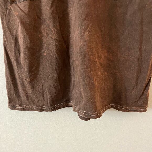 NWOT Van Halen 1979 World Tour Distressed Tee Shirt Unisex Medium - Picture 10 of 10